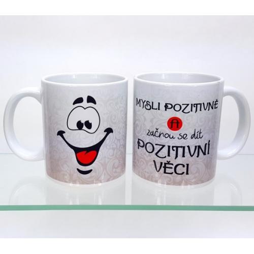 Porcelánový bílý hrnek 350ml s celo obtiskem - Mysli pozizitivně