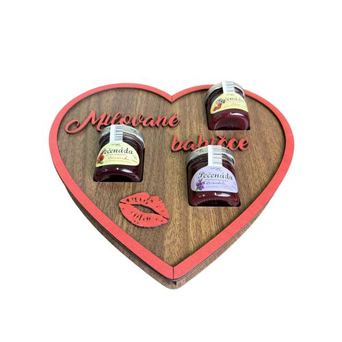 Dřevěné srdce 24cm s pečenádami - Babičce